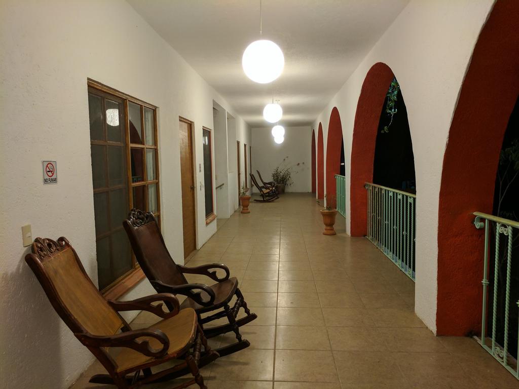 Hotel Atuaraa Tepoztlan Exterior photo