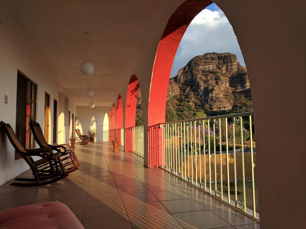 Hotel Atuaraa Tepoztlan Exterior photo