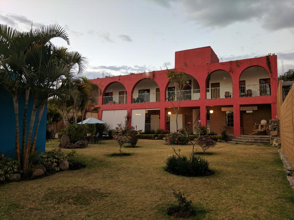 Hotel Atuaraa Tepoztlan Exterior photo